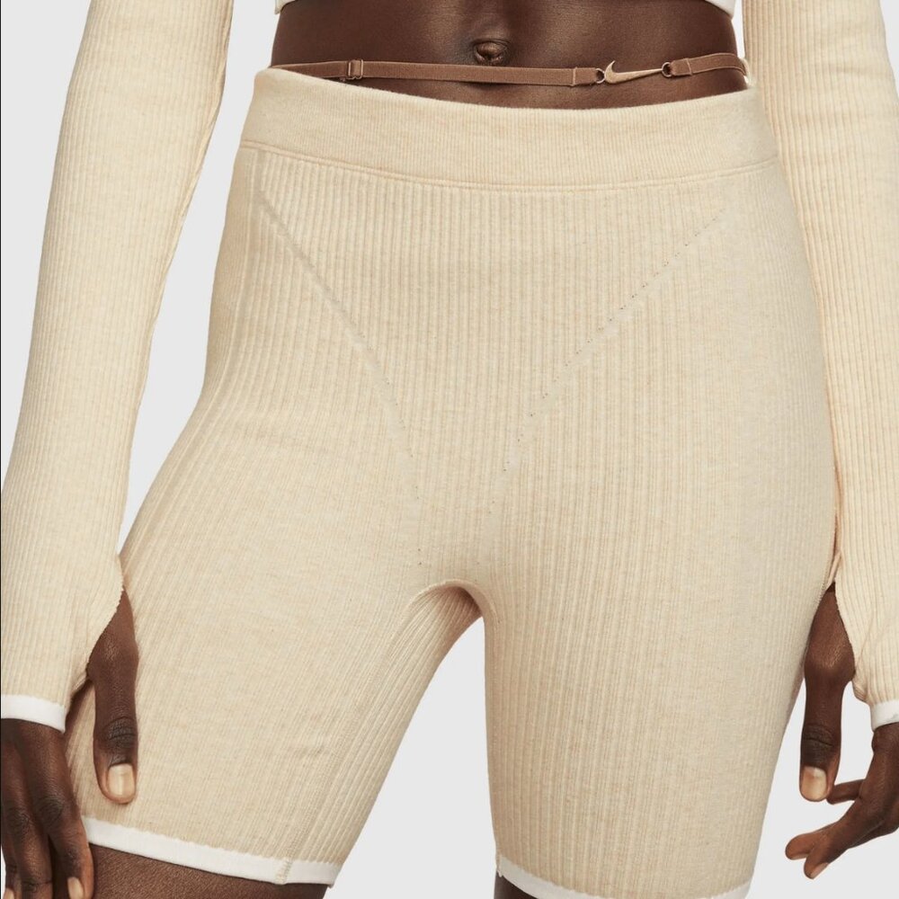 Nike x Jacquemus Ribbed Knit Biker Shorts – Beige (Size M)